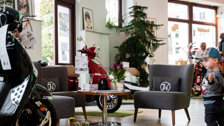 Händlerfoto in der Verkaufsstätte von Einfallsreich by IdeenReich